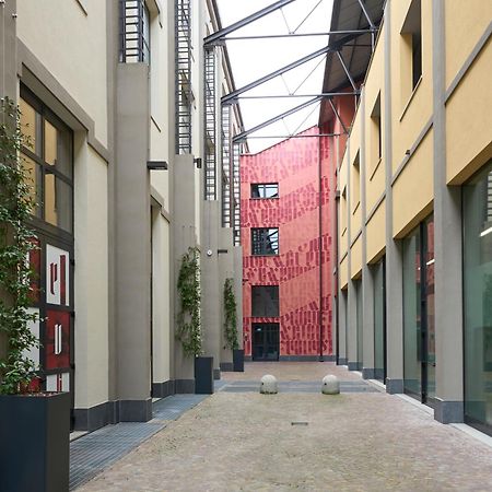 Luxury Design Loft - 20 Minutes From Duomo-Navigli Leilighet Milano Eksteriør bilde